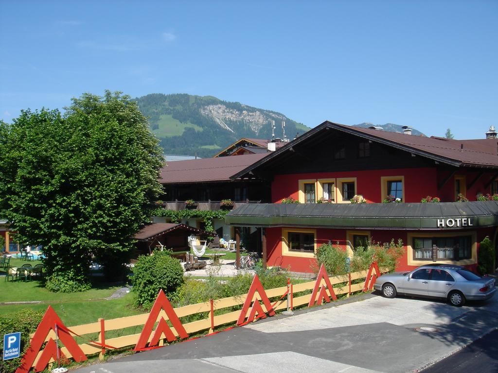 Bergwell-Hotel Dorfschmiede Sankt Johann in Tirol Exterior foto